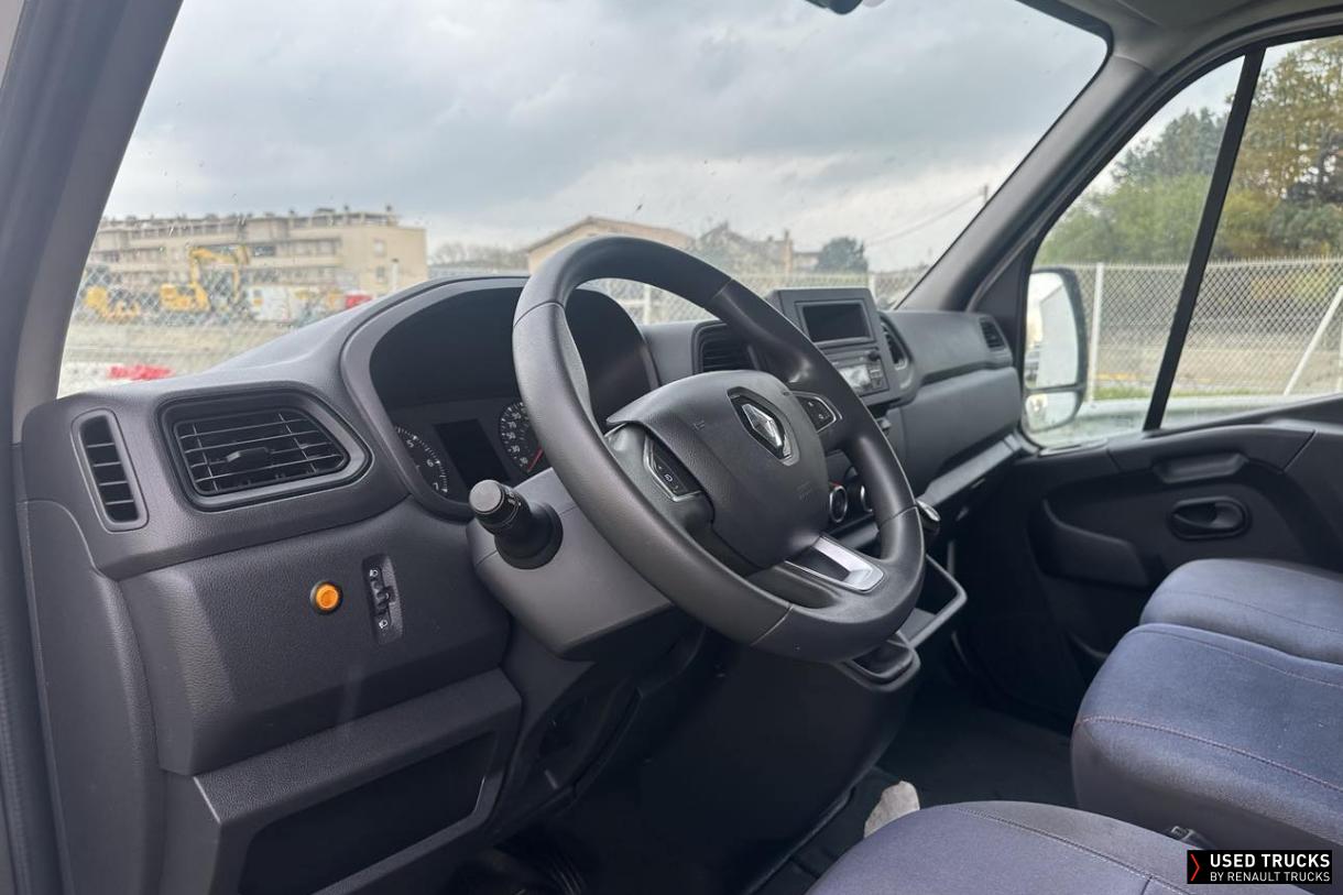 Renault Trucks Master 135