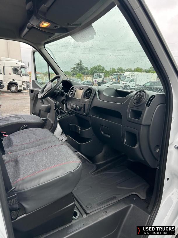 Renault Trucks Master 145