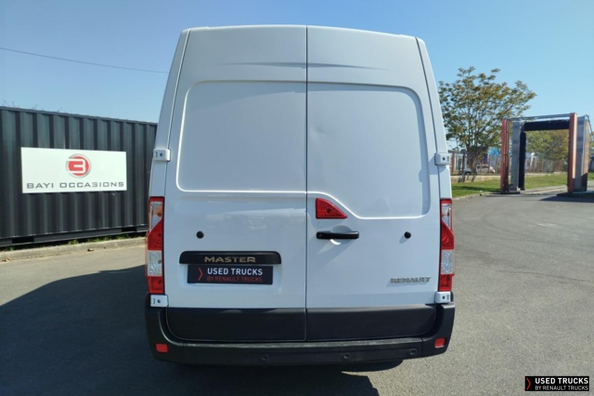 Renault Master 135