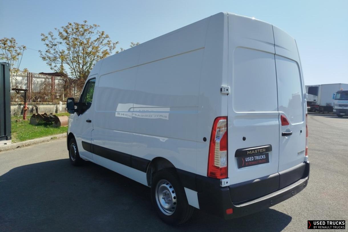 Renault Master 135