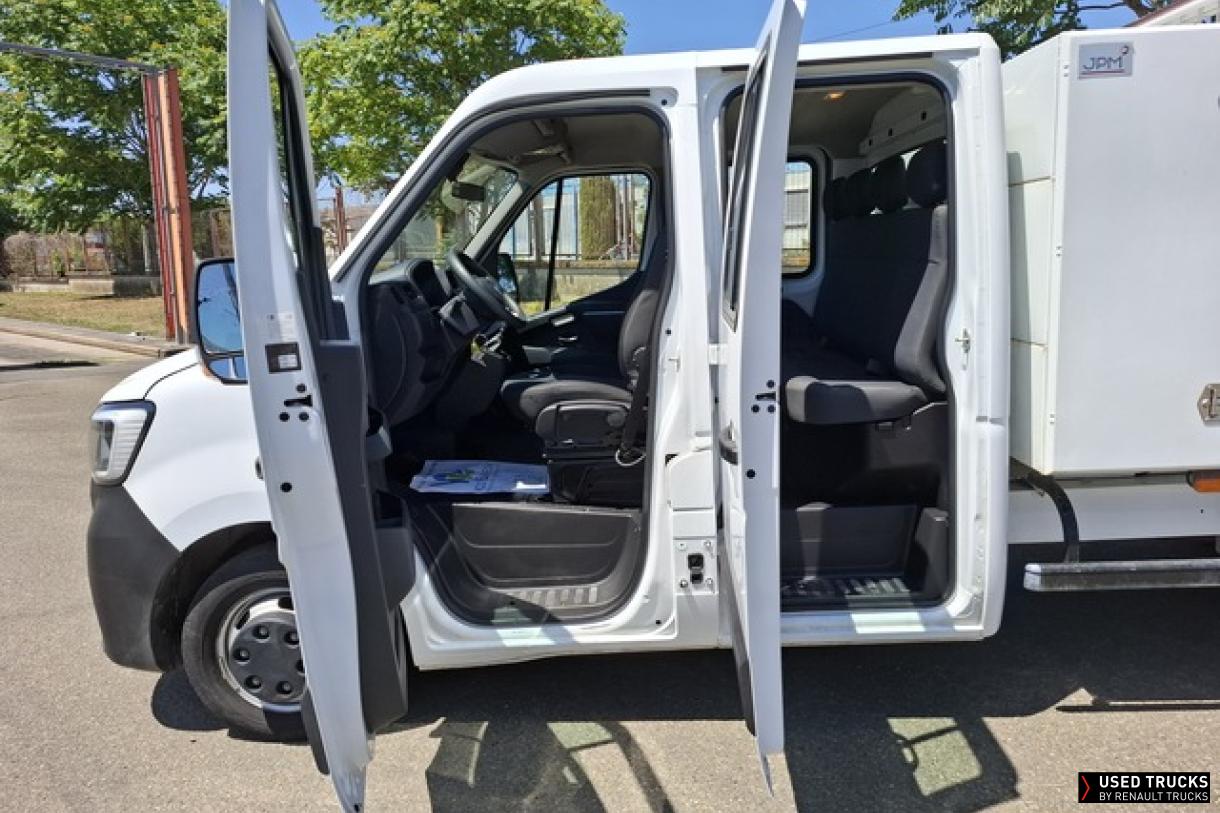 Renault Master 130