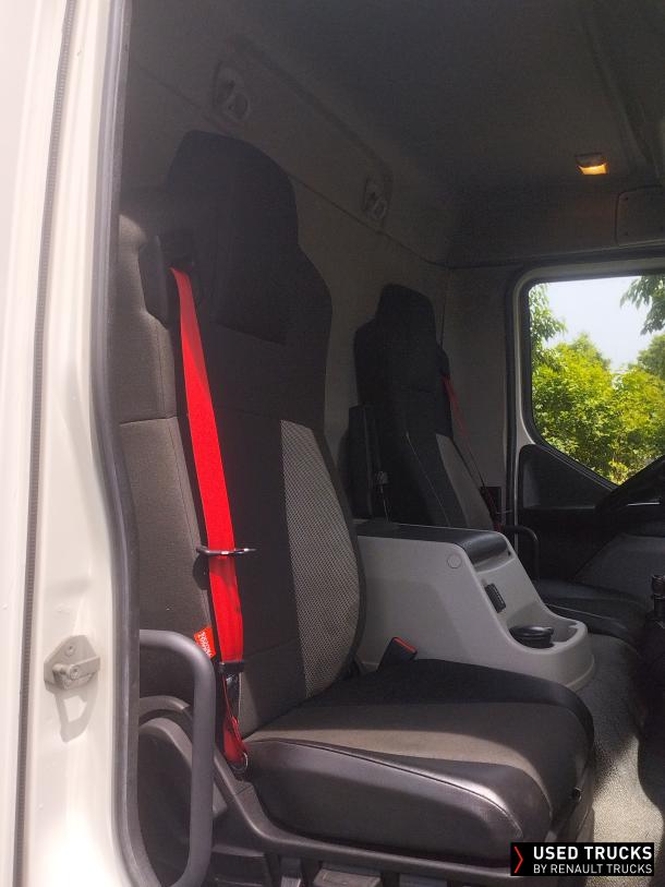 Renault Trucks D 240