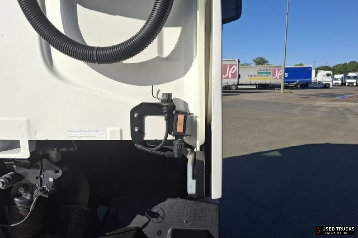 Renault Trucks T 440