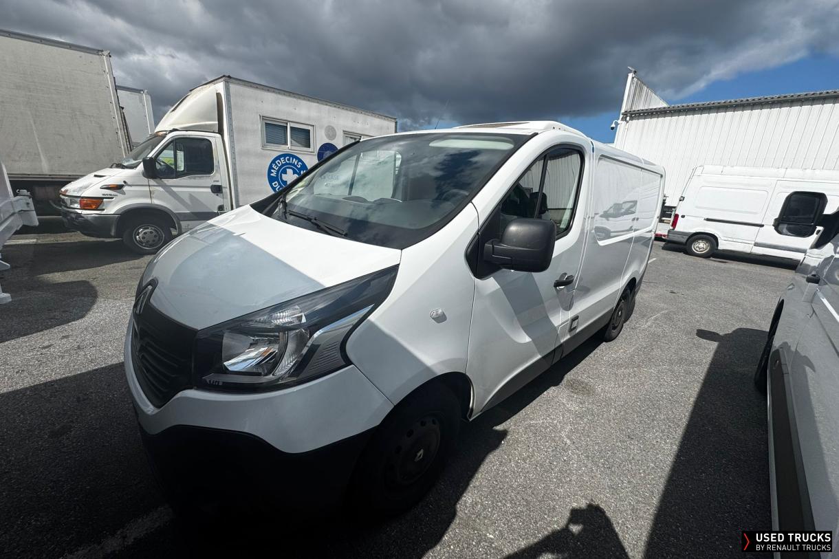 Renault Trafic 120