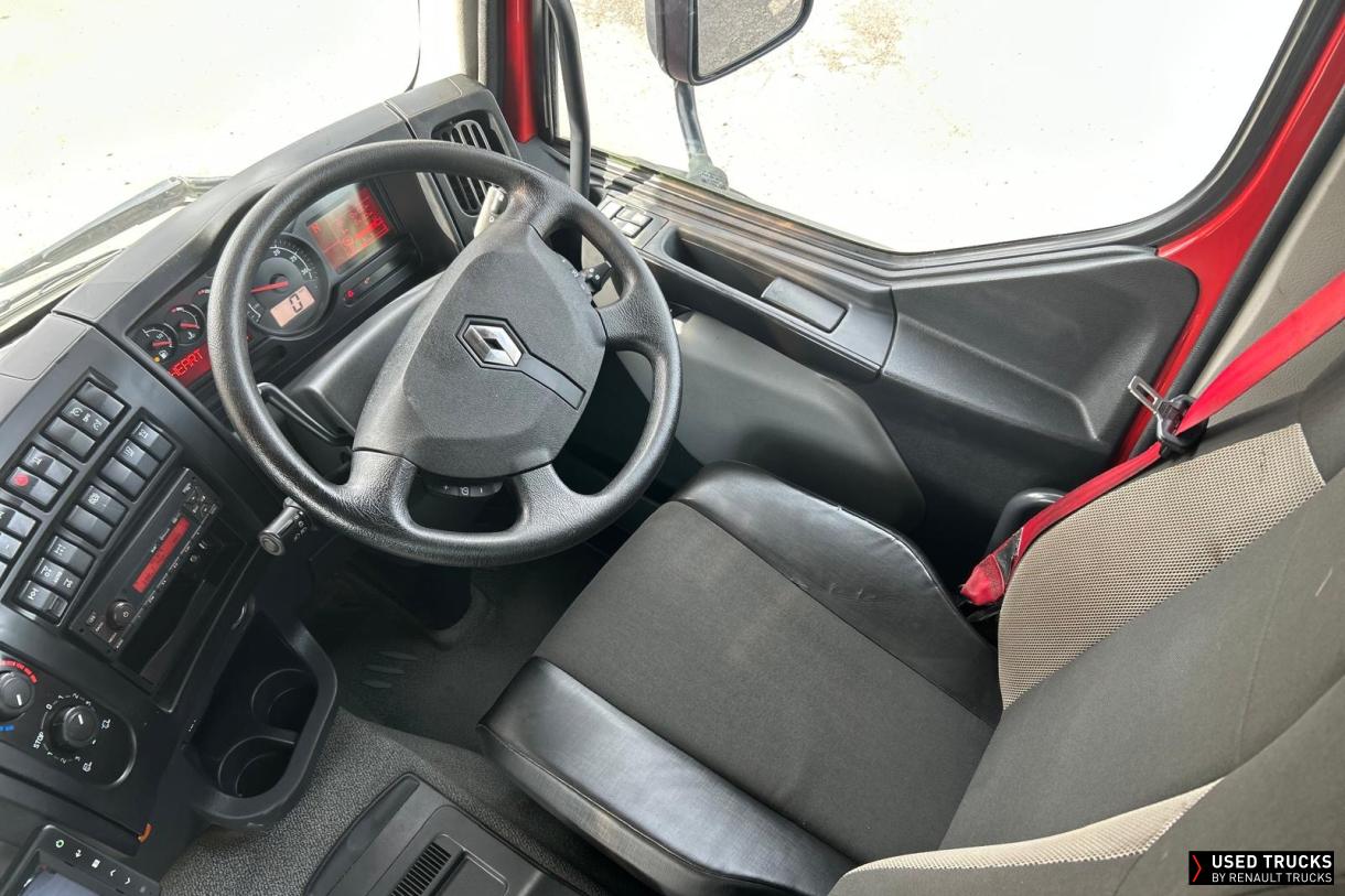 Renault Trucks D Wide 320