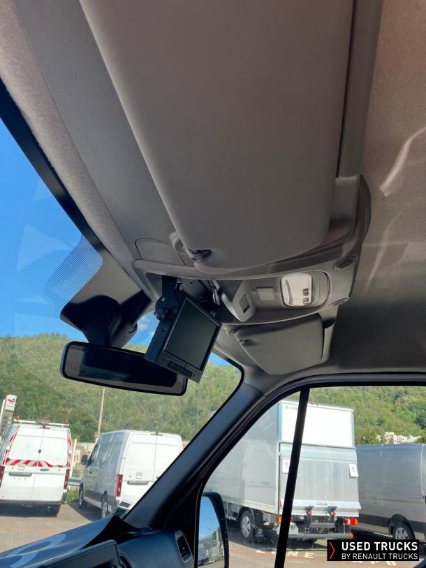 Renault Trucks Master 165