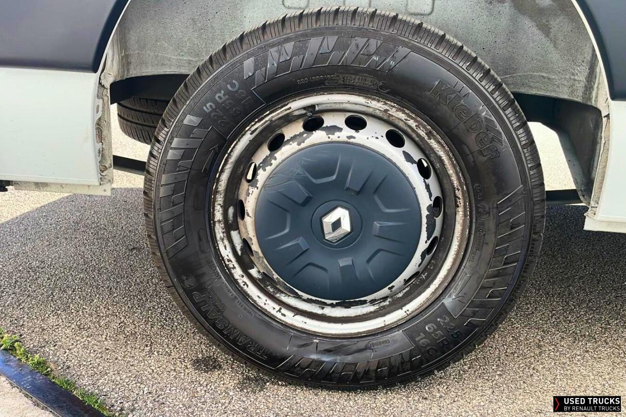 Renault Trucks Master 145