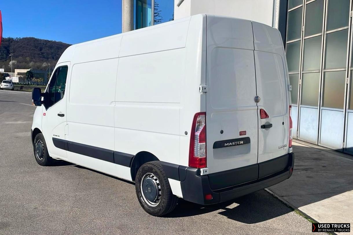 Renault Trucks Master 145