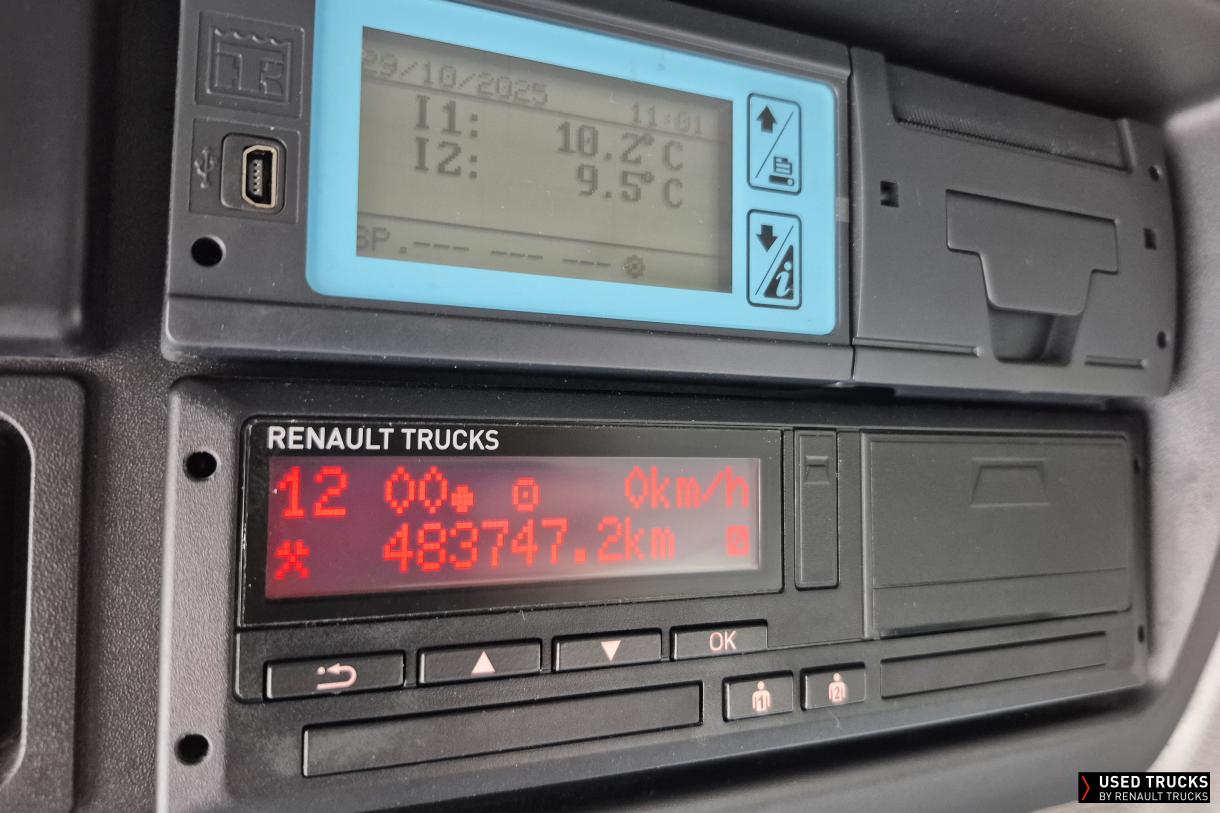 Renault Trucks D Wide 320