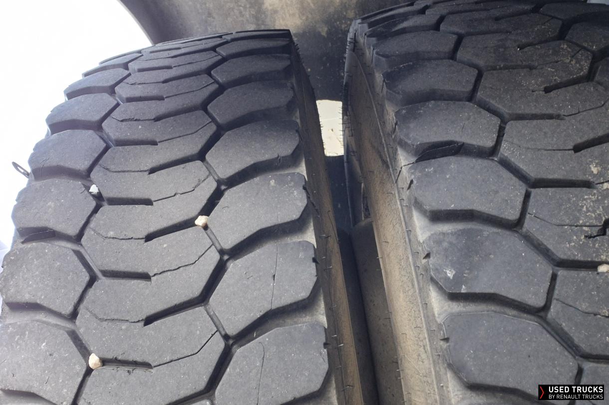 Renault Trucks C 320