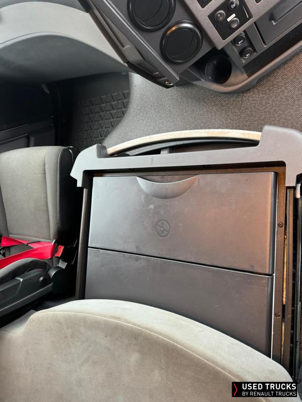 Renault Trucks T 380
