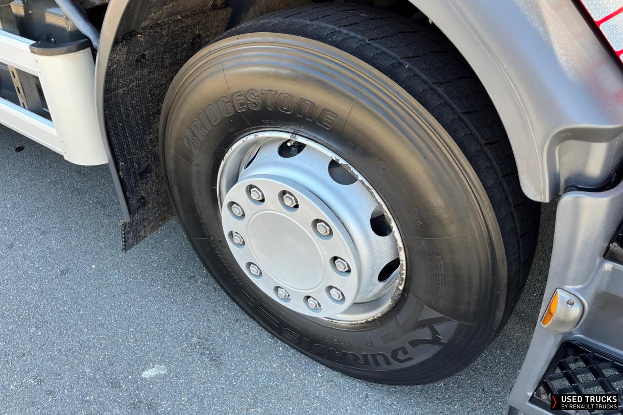 Renault Trucks D Wide 280