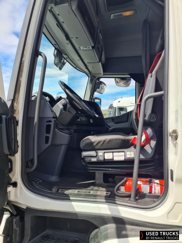 Renault Trucks T 440