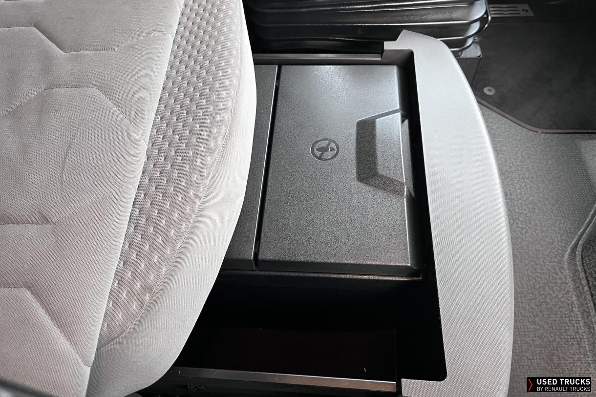 Renault Trucks T High 520