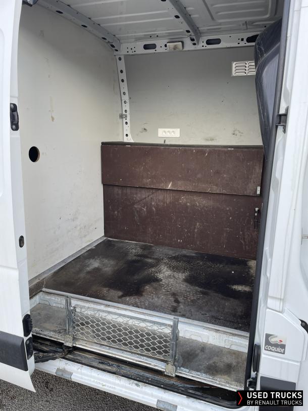 Renault Trucks Master 130