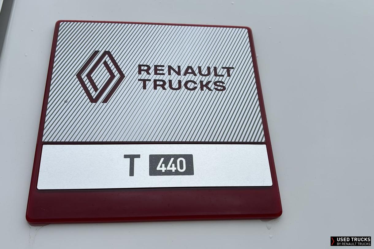 Renault Trucks T 440