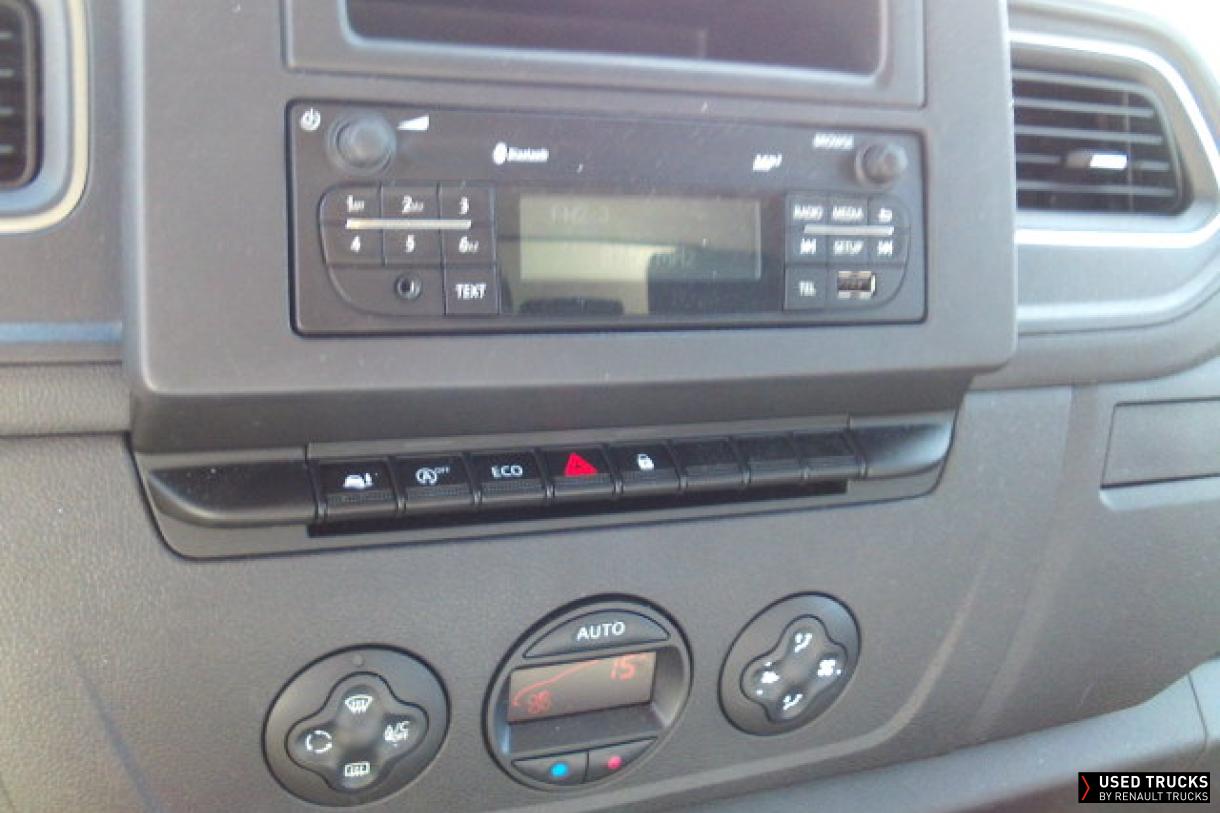 Renault Trucks Master 165