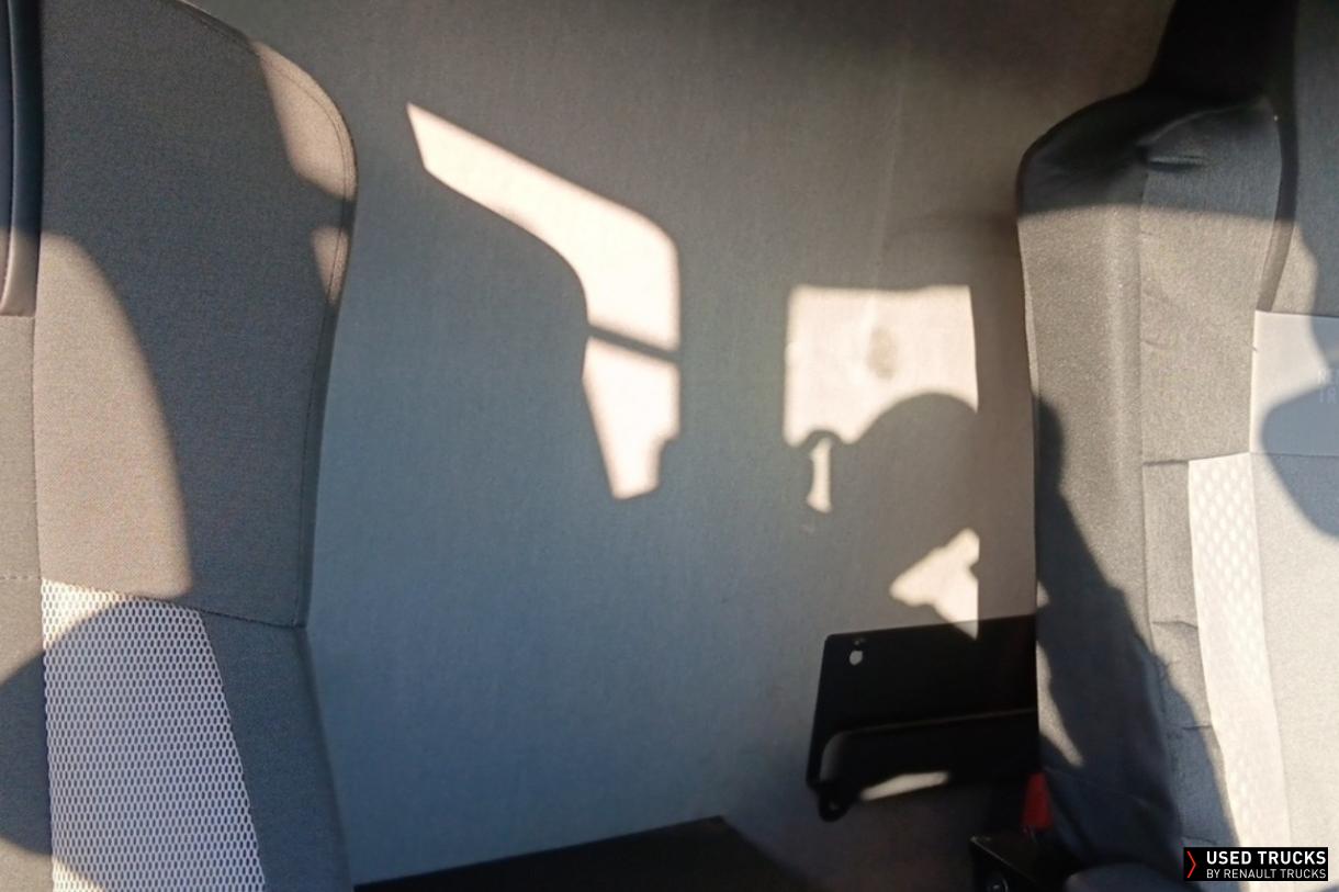 Renault Trucks D 280