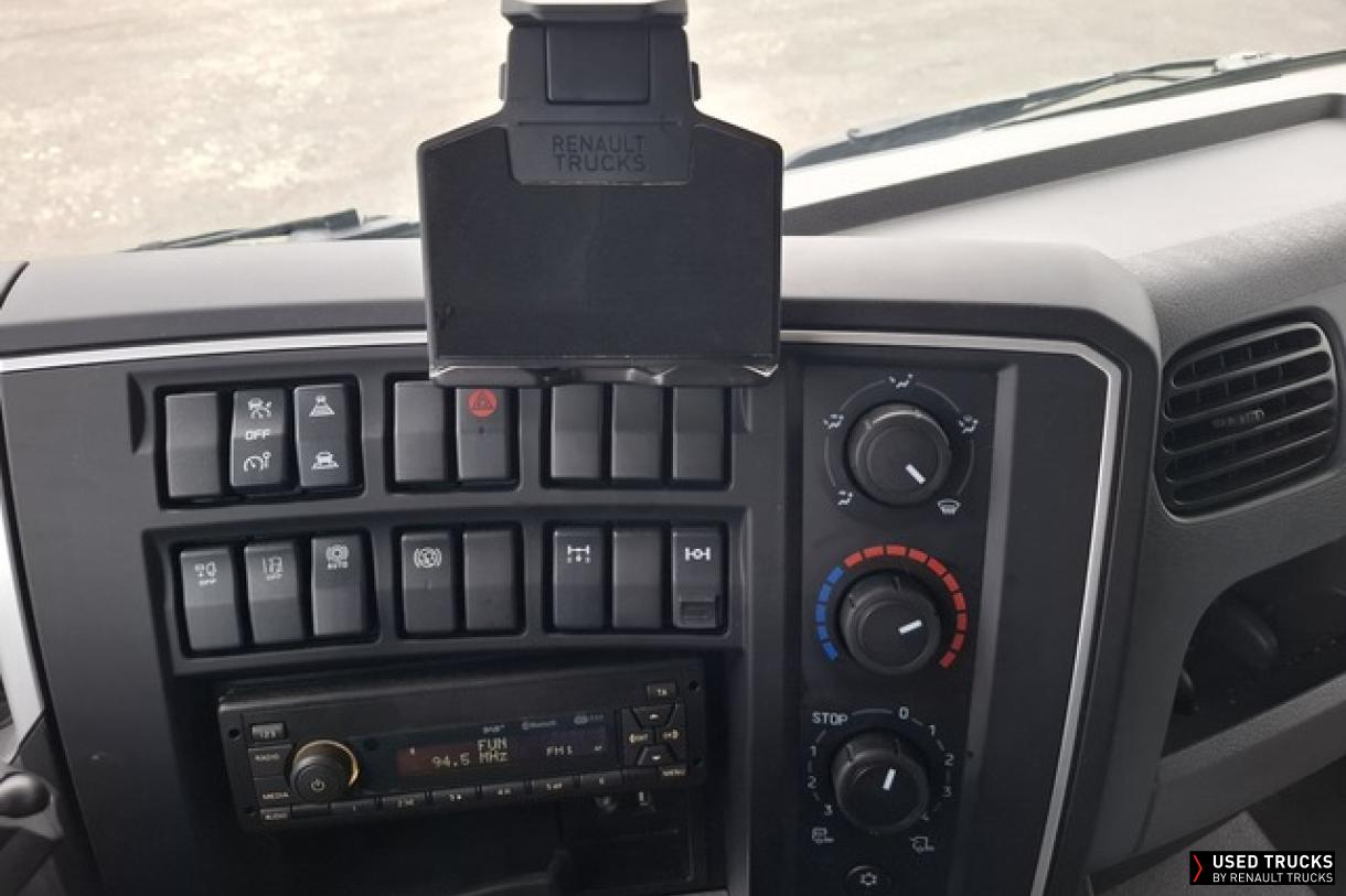 Renault Trucks D 240