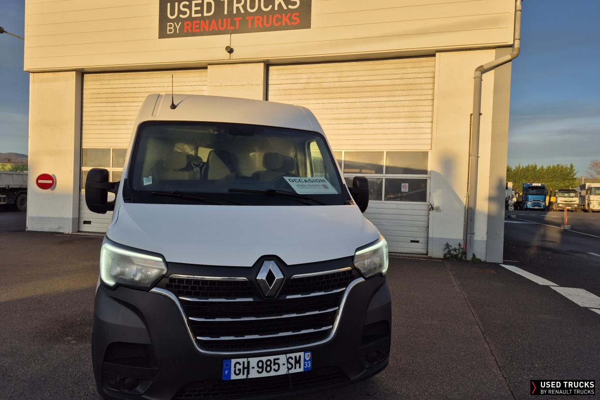 Renault Trucks Master 135