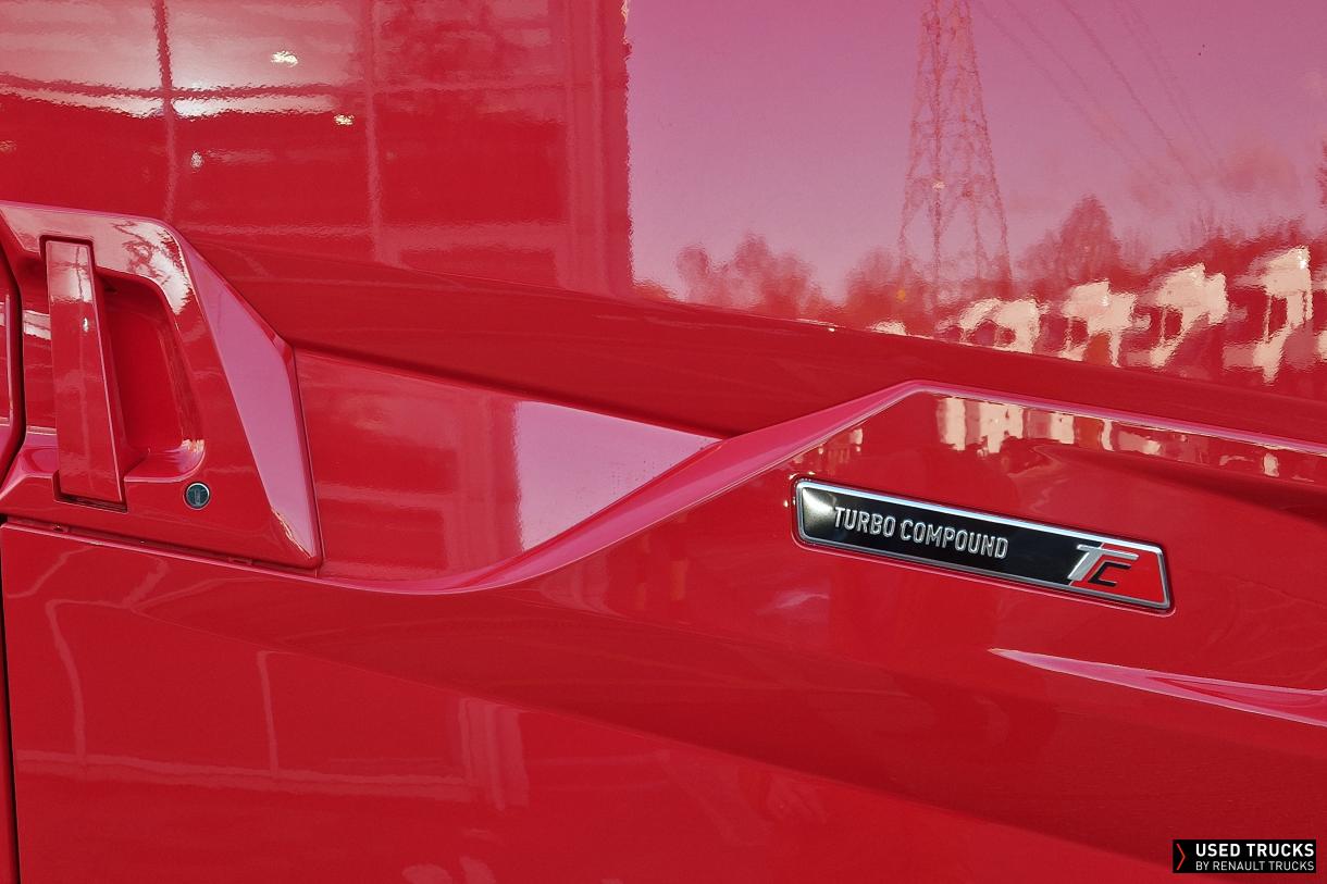 Renault Trucks T High 