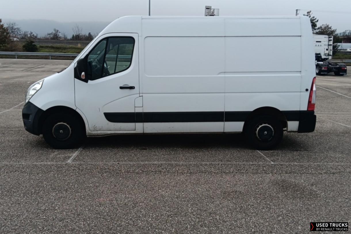 Renault Trucks Master 130