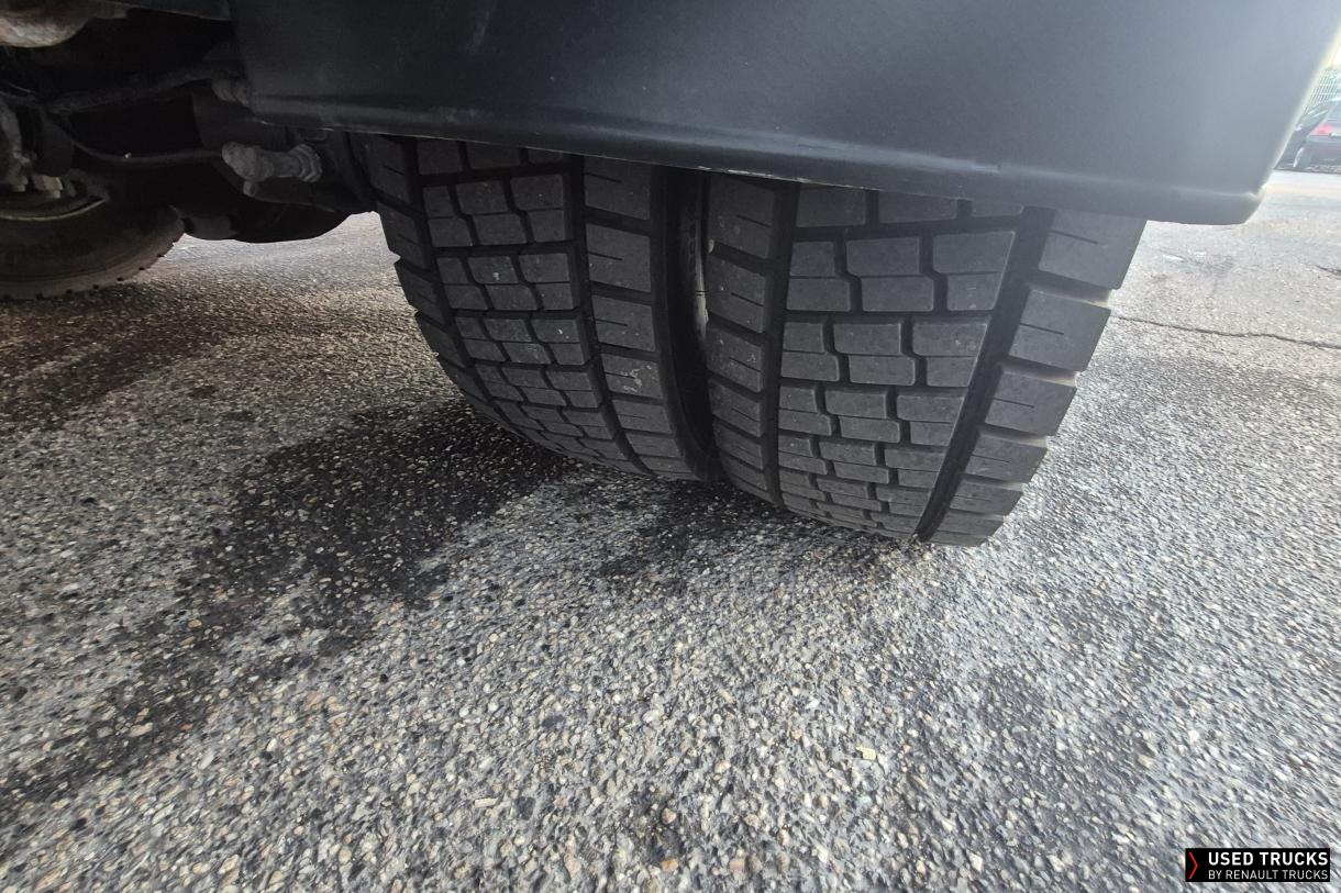 Renault Trucks D 240