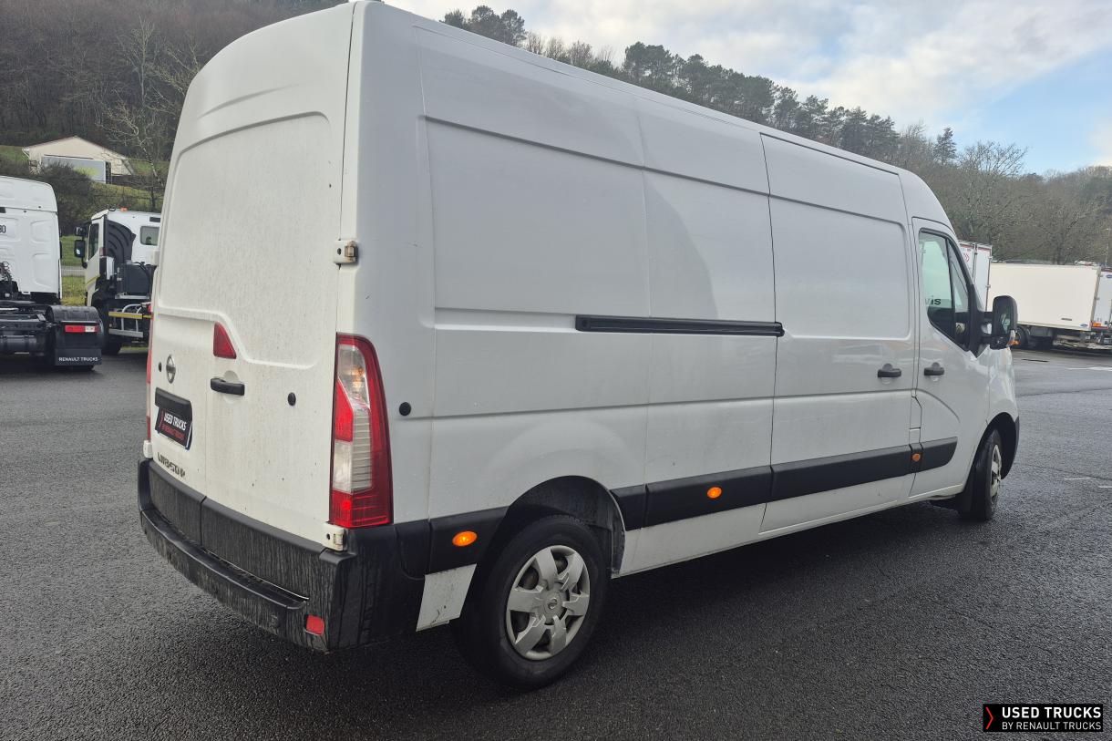 Nissan Interstar 150