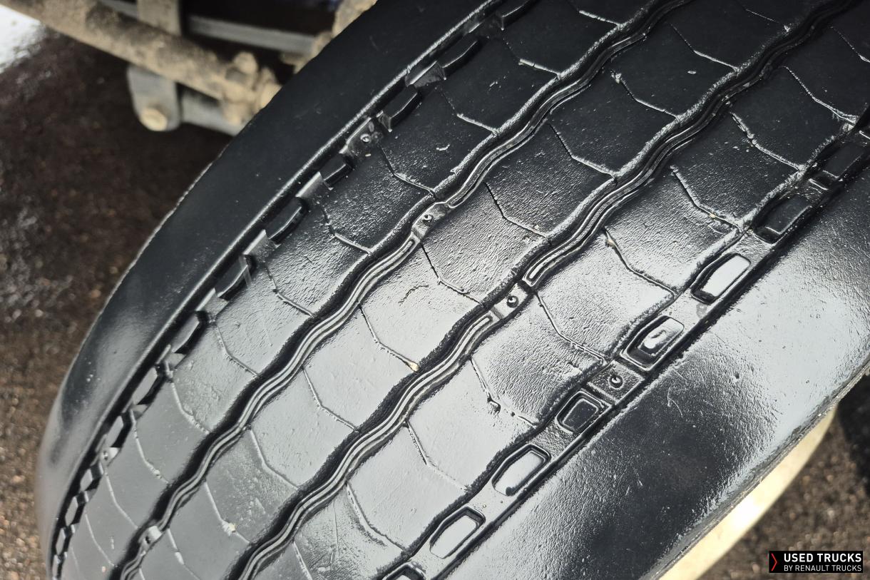 Renault Trucks D 210