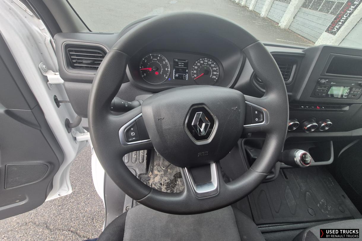Renault Trucks Master 145