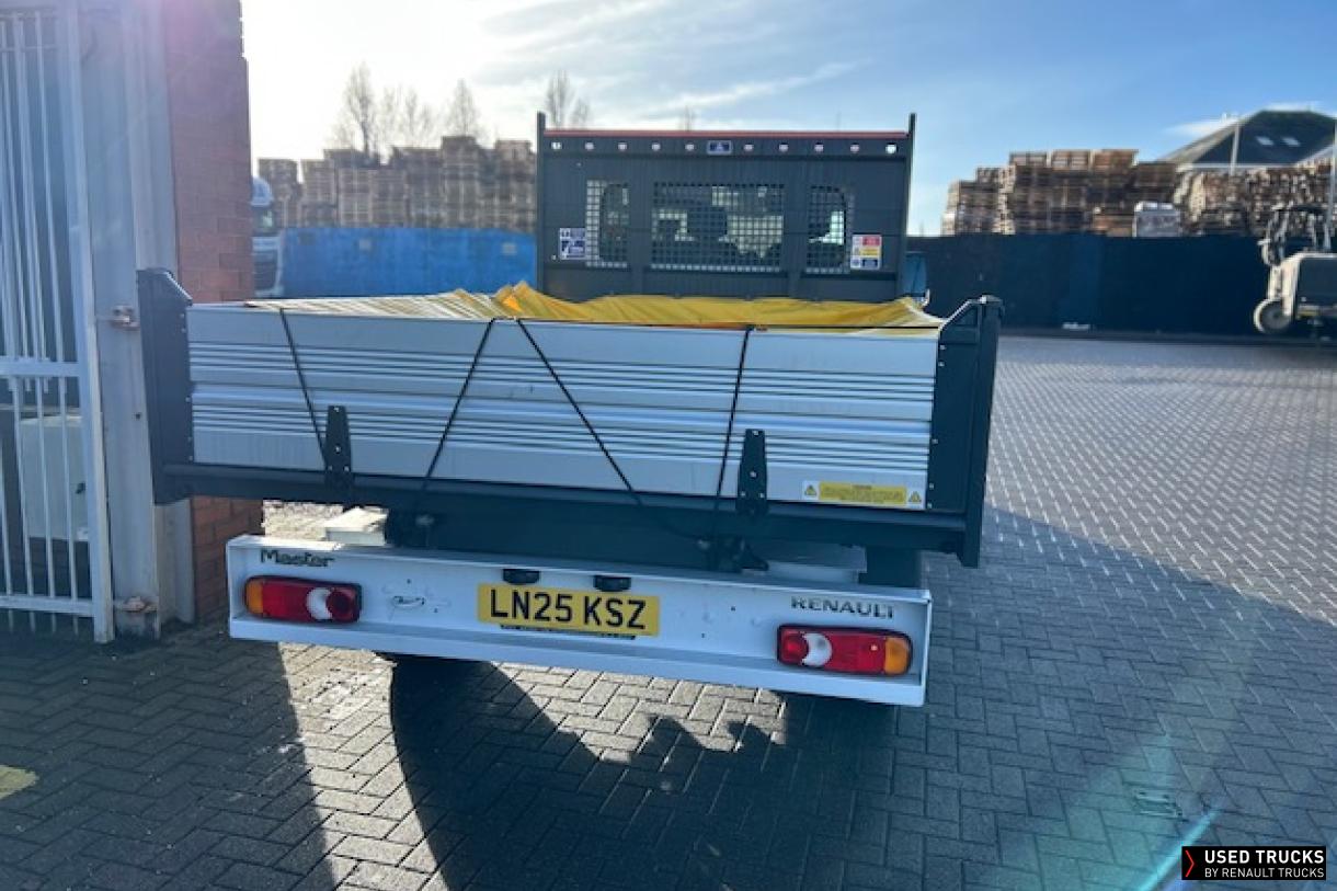 Renault Trucks Master 145