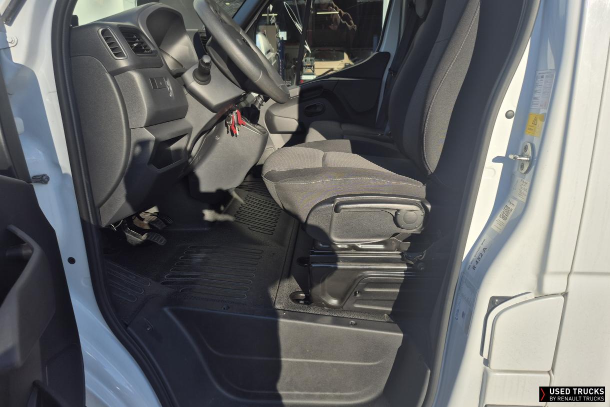 Renault Trucks Master 145