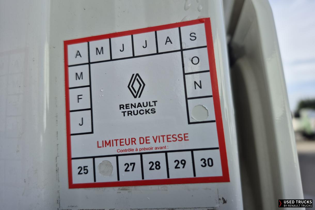 Renault Trucks T 480