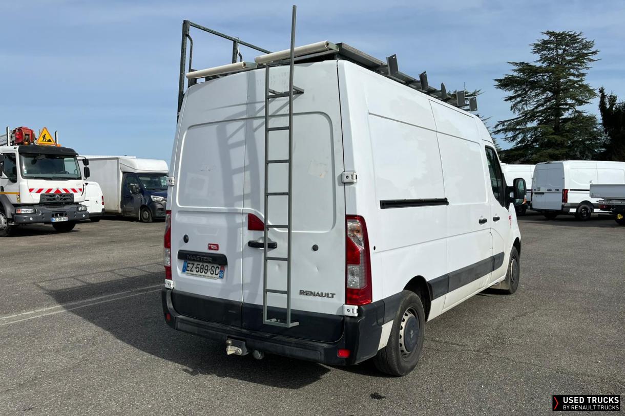 Renault Trucks Master 130