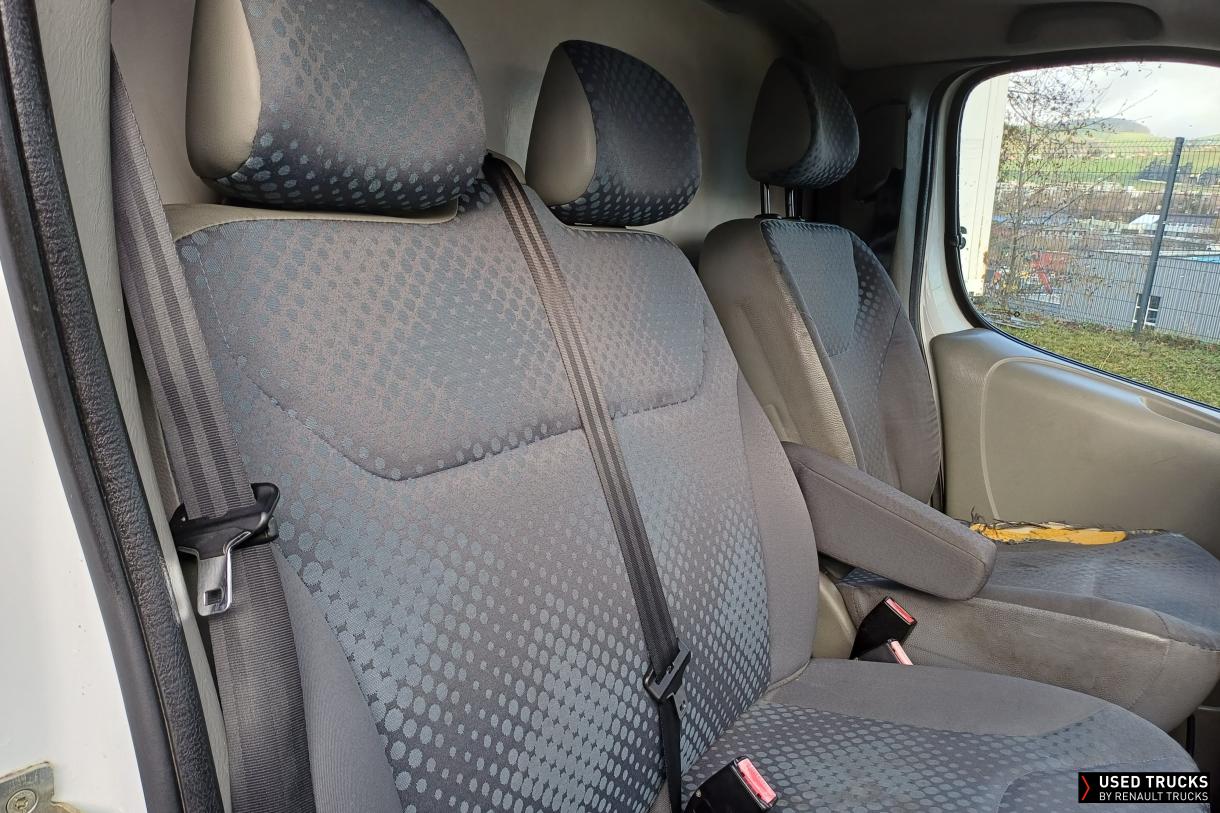 Renault Trafic 115