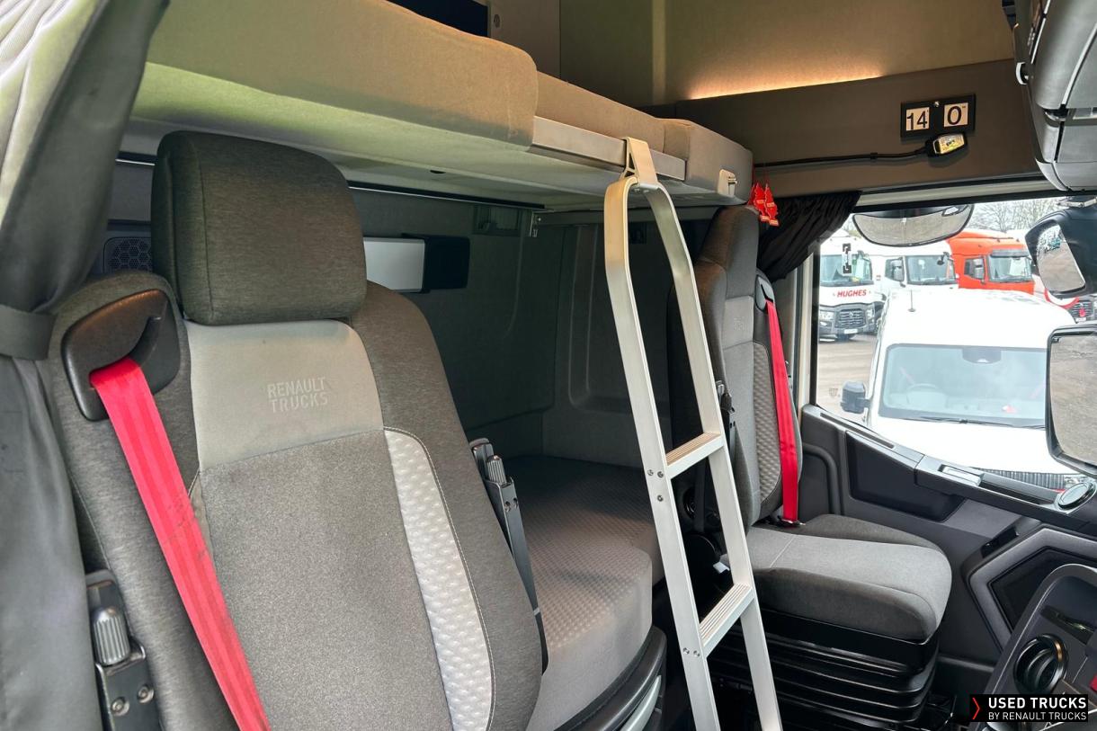 Renault Trucks T High 