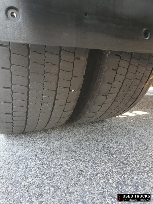 Renault Trucks T 440