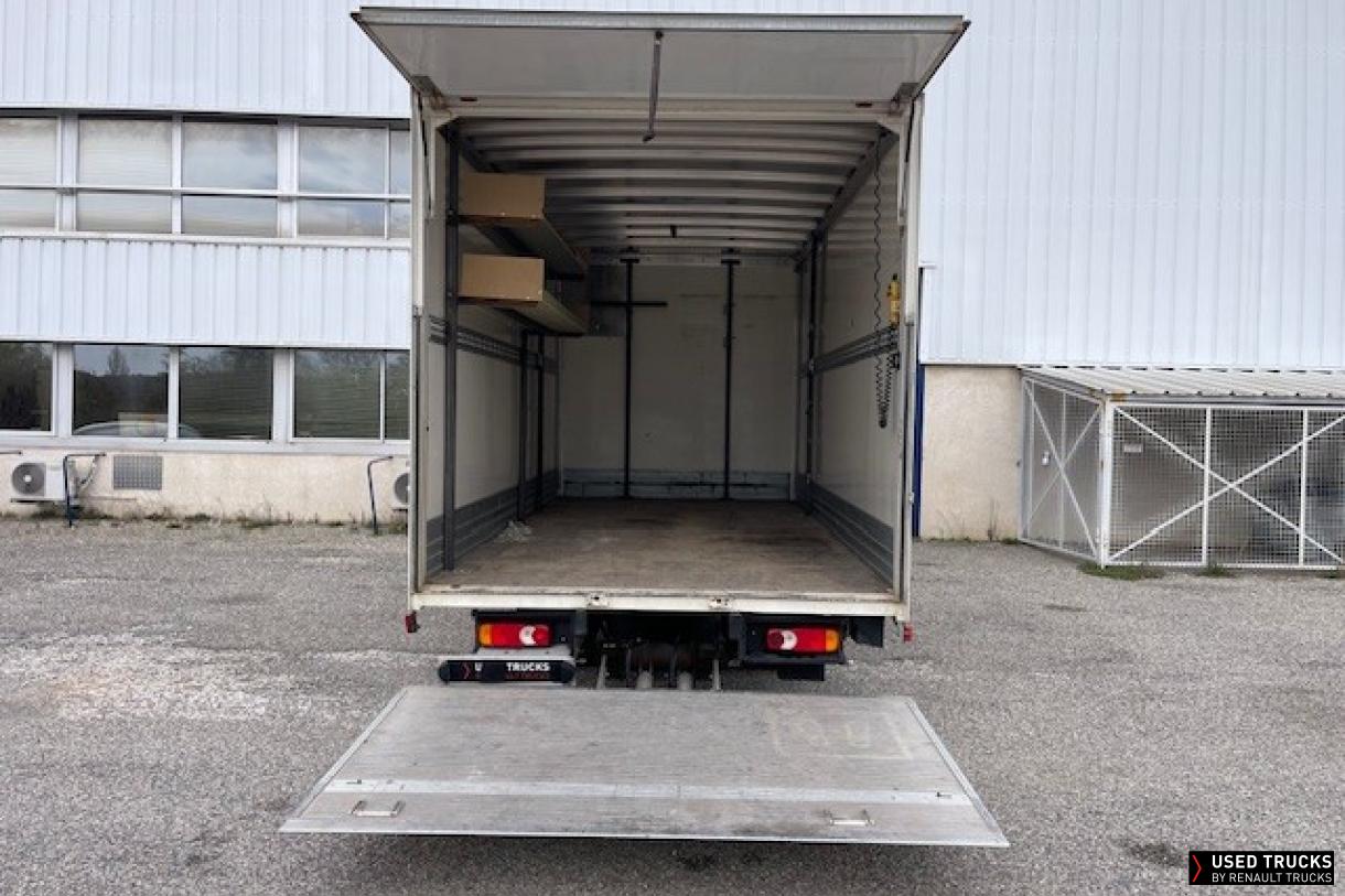 Renault Trucks Maxity 140