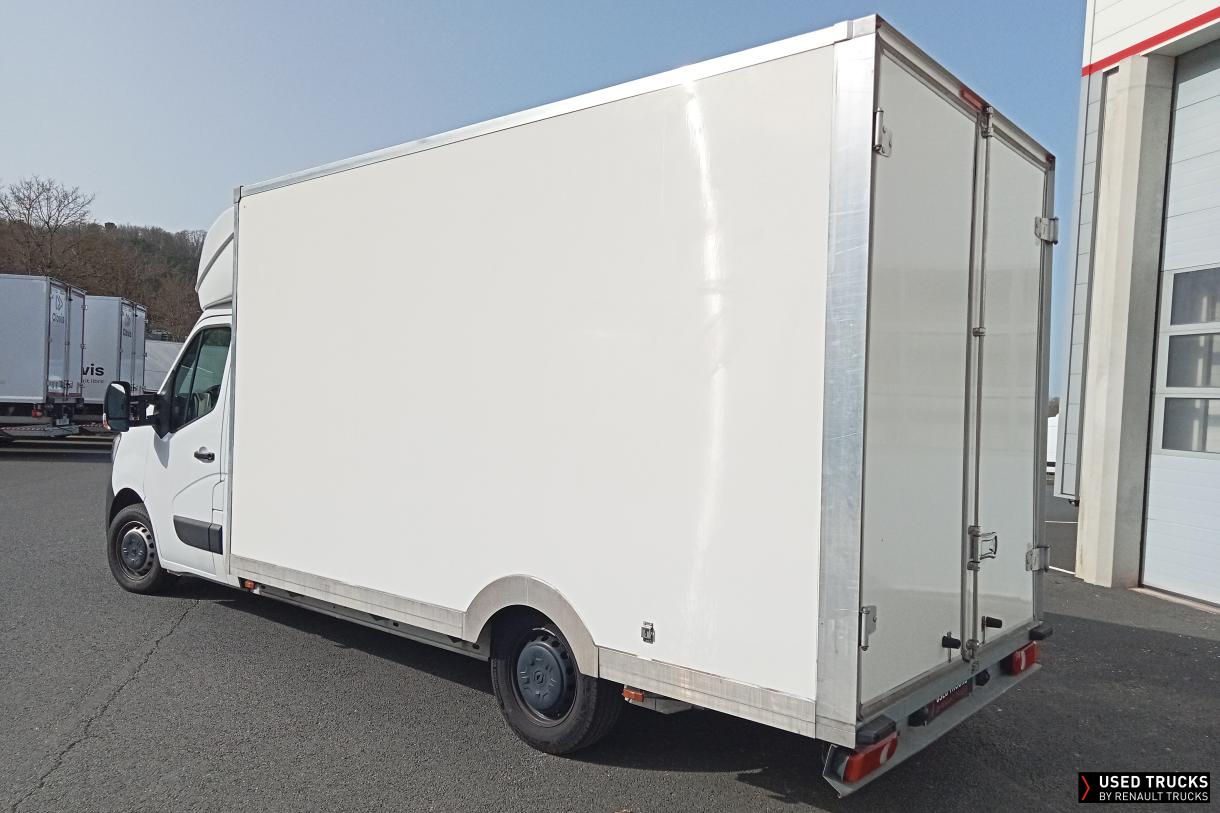 Renault Master 135