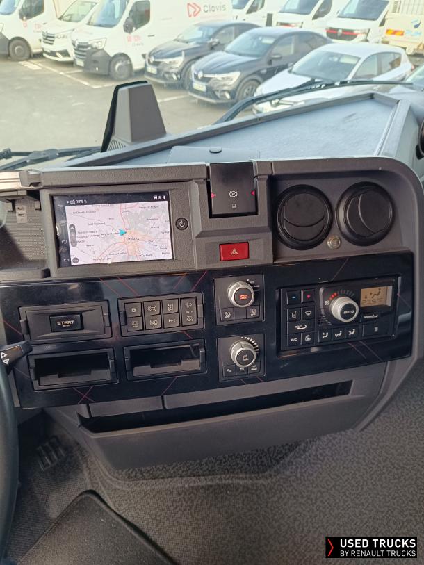 Renault Trucks T High 