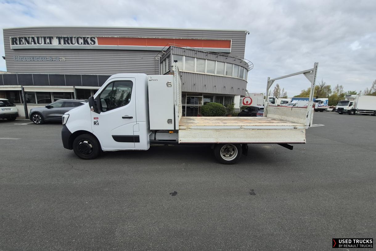 Renault Trucks Master 145