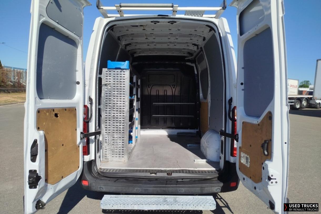 Renault Master 135