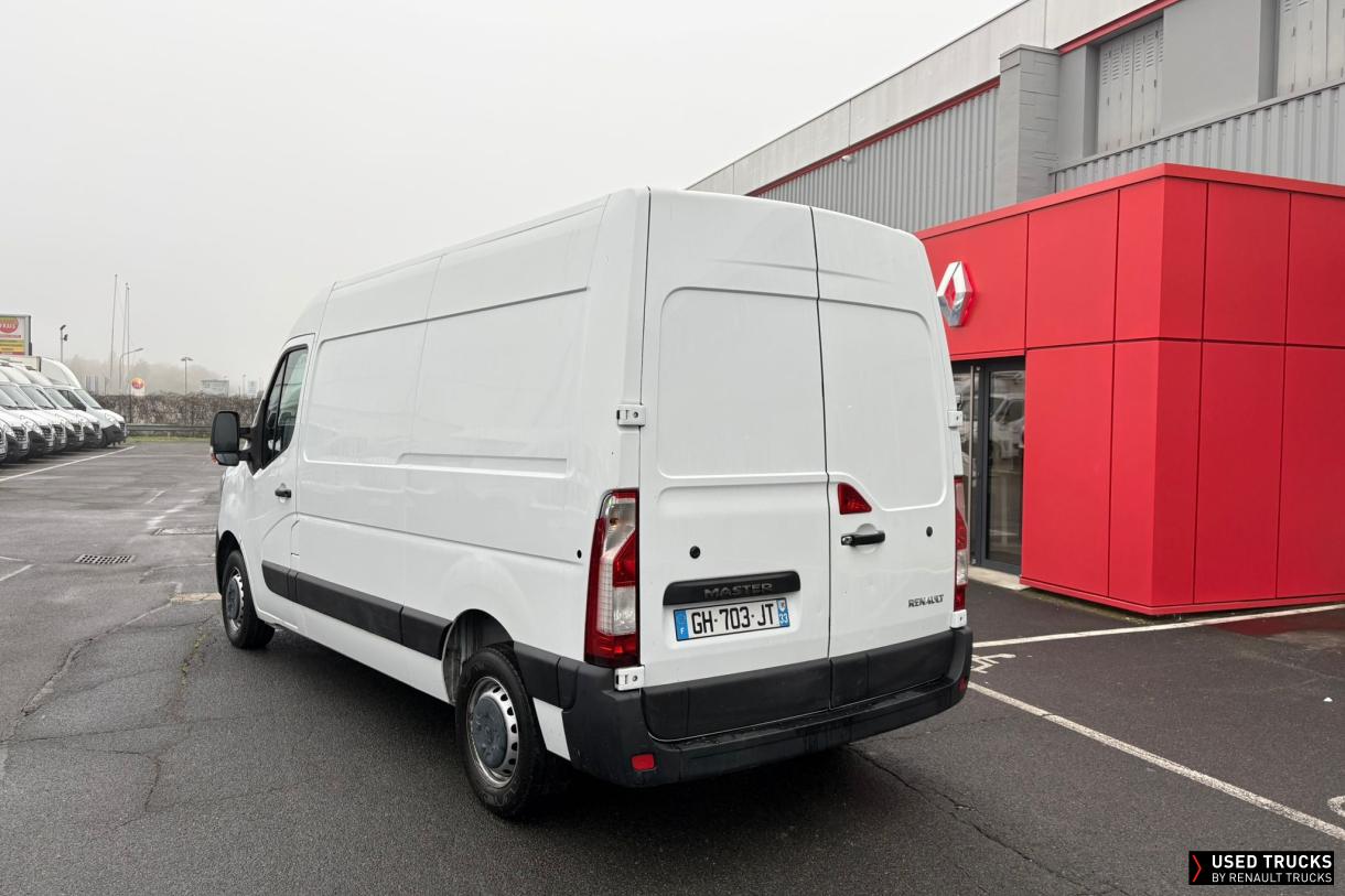 Renault Master 130