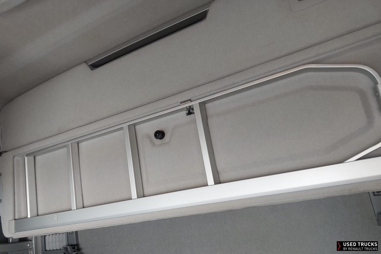 Renault Trucks T High 520