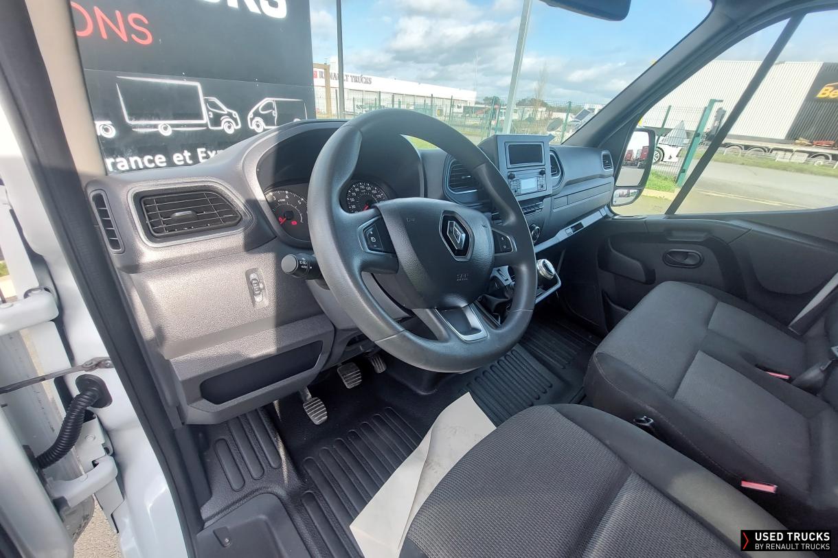 Renault Trucks Master 130