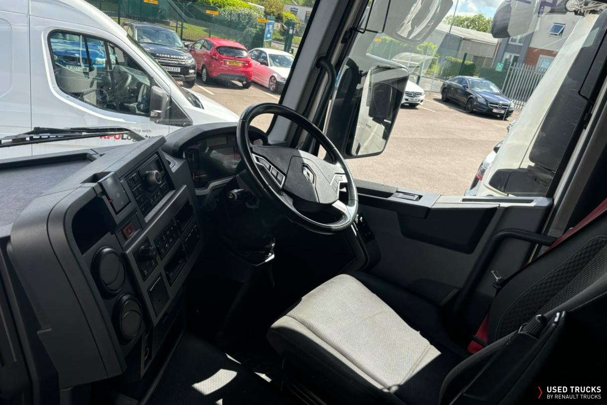 Renault Trucks T 440