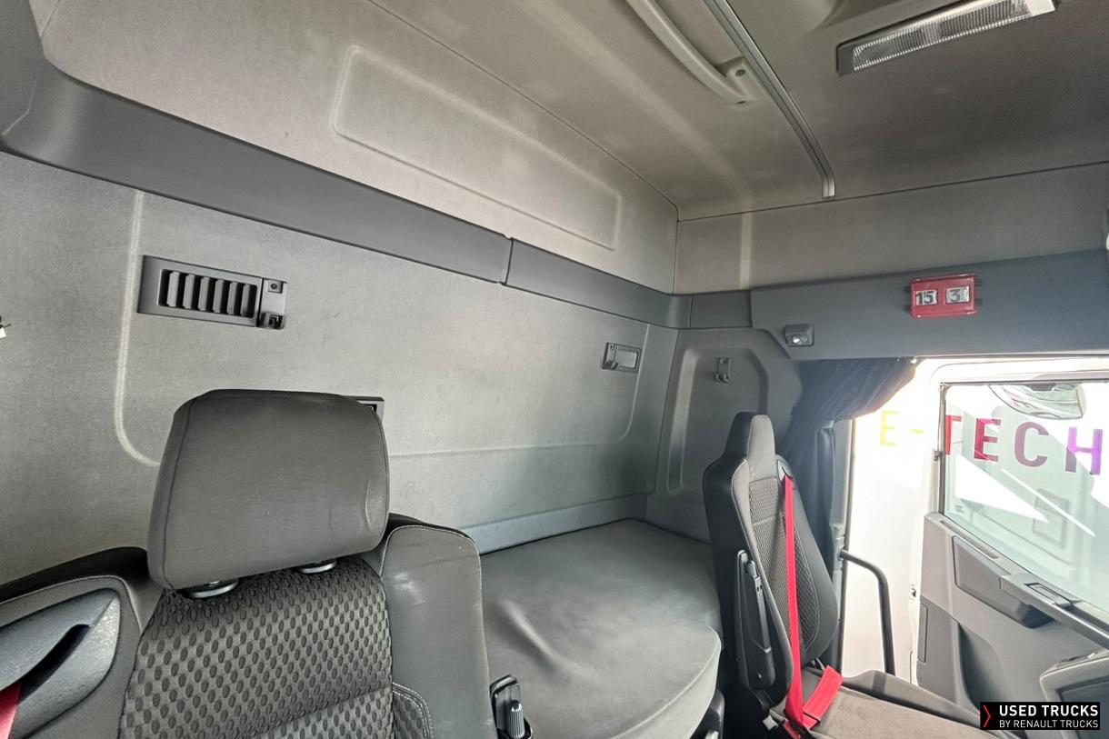 Renault Trucks T 440