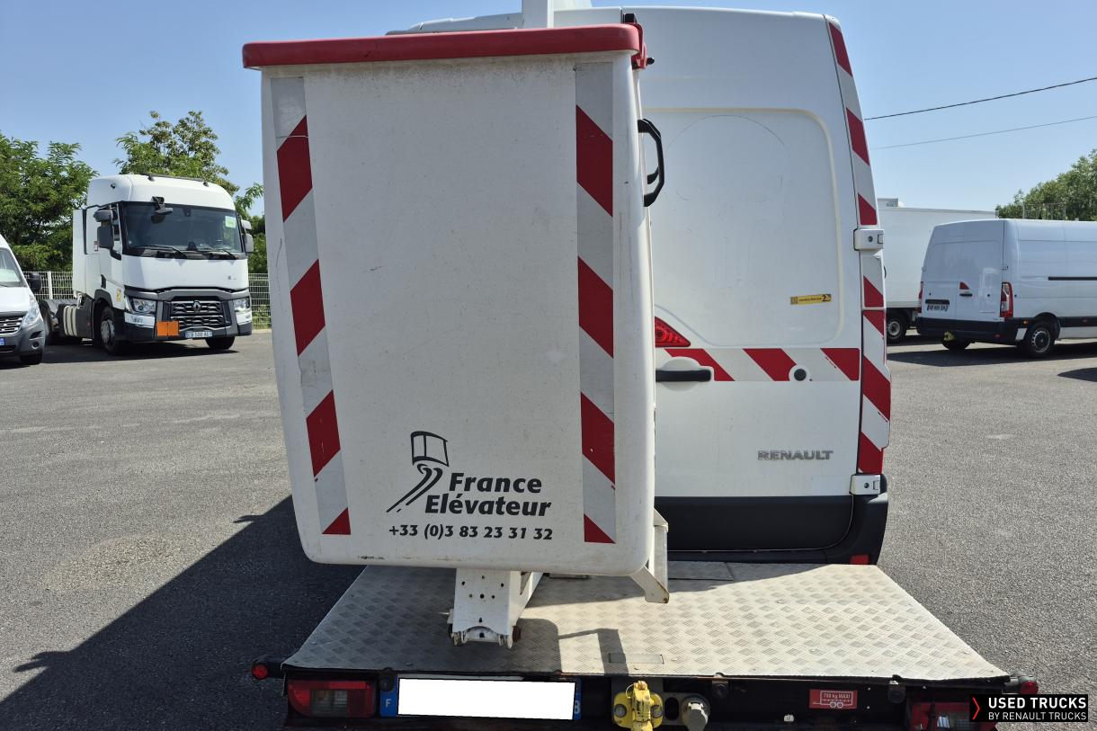 Renault Trucks Master 