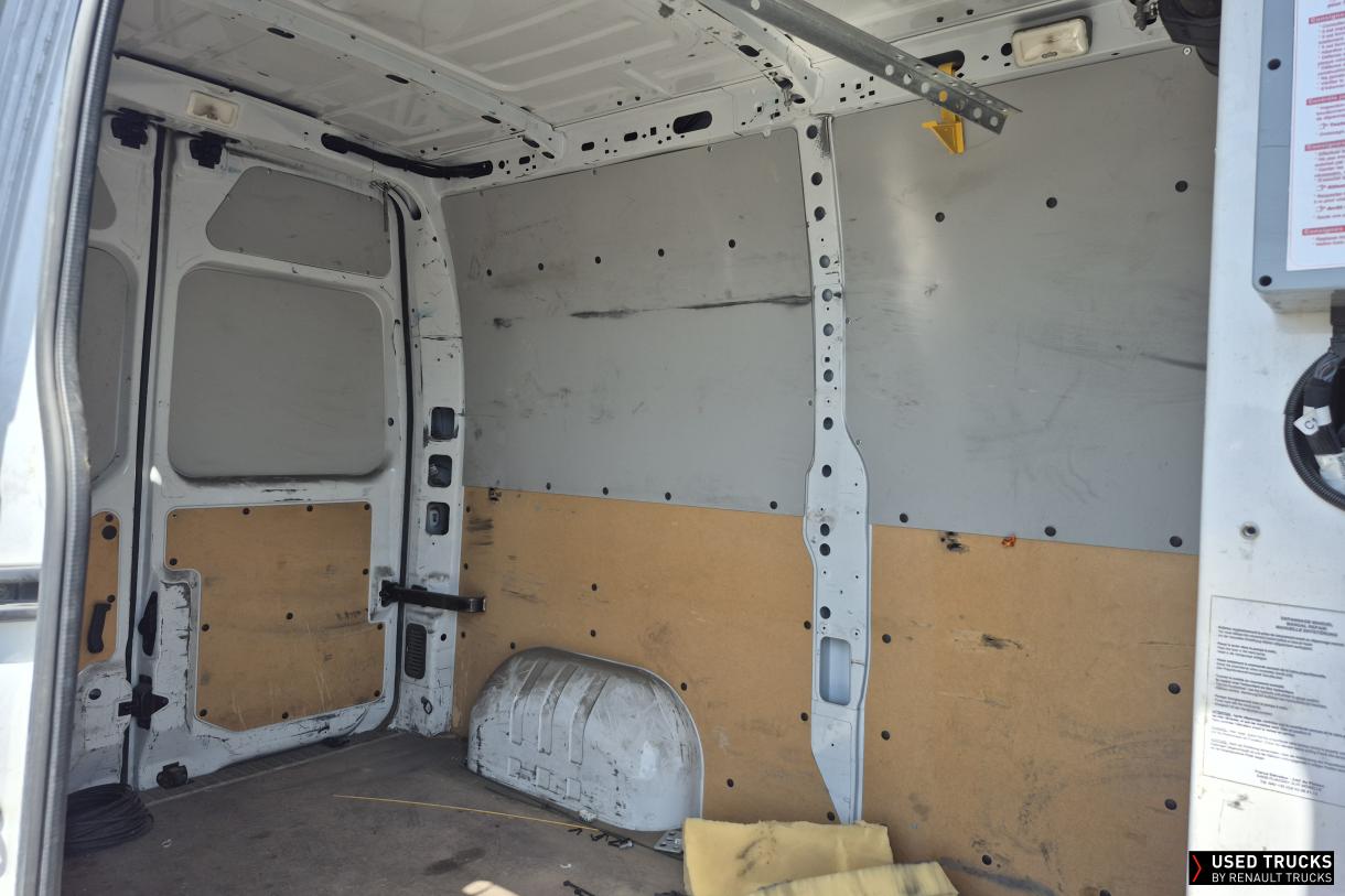 Renault Trucks Master 