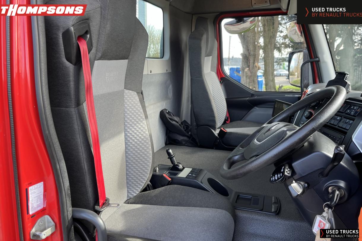Renault Trucks D Wide 320
